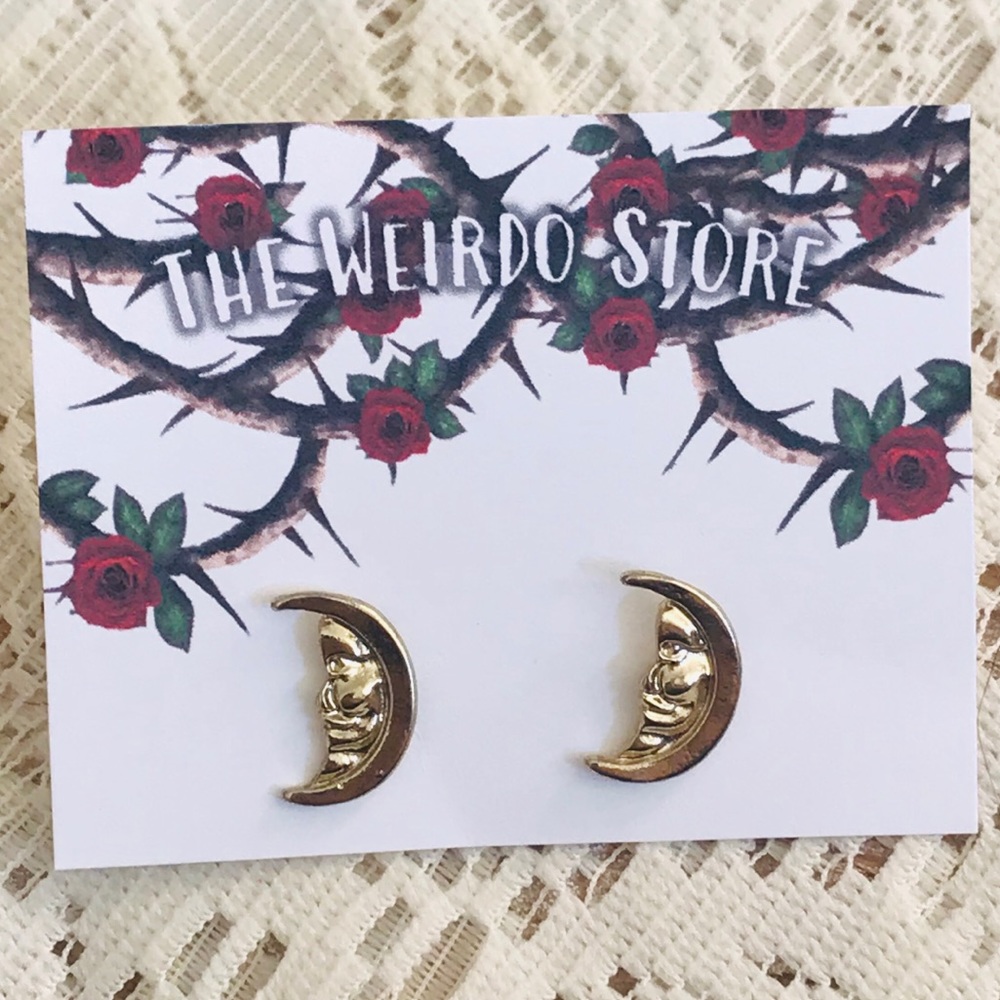 Gold Crescent Moon Face Stud Earrings